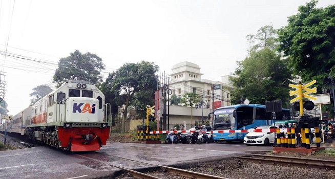 Peningkatan Keselamatan Pada Perlintasan Sebidang KA, Wewenang Siapa?